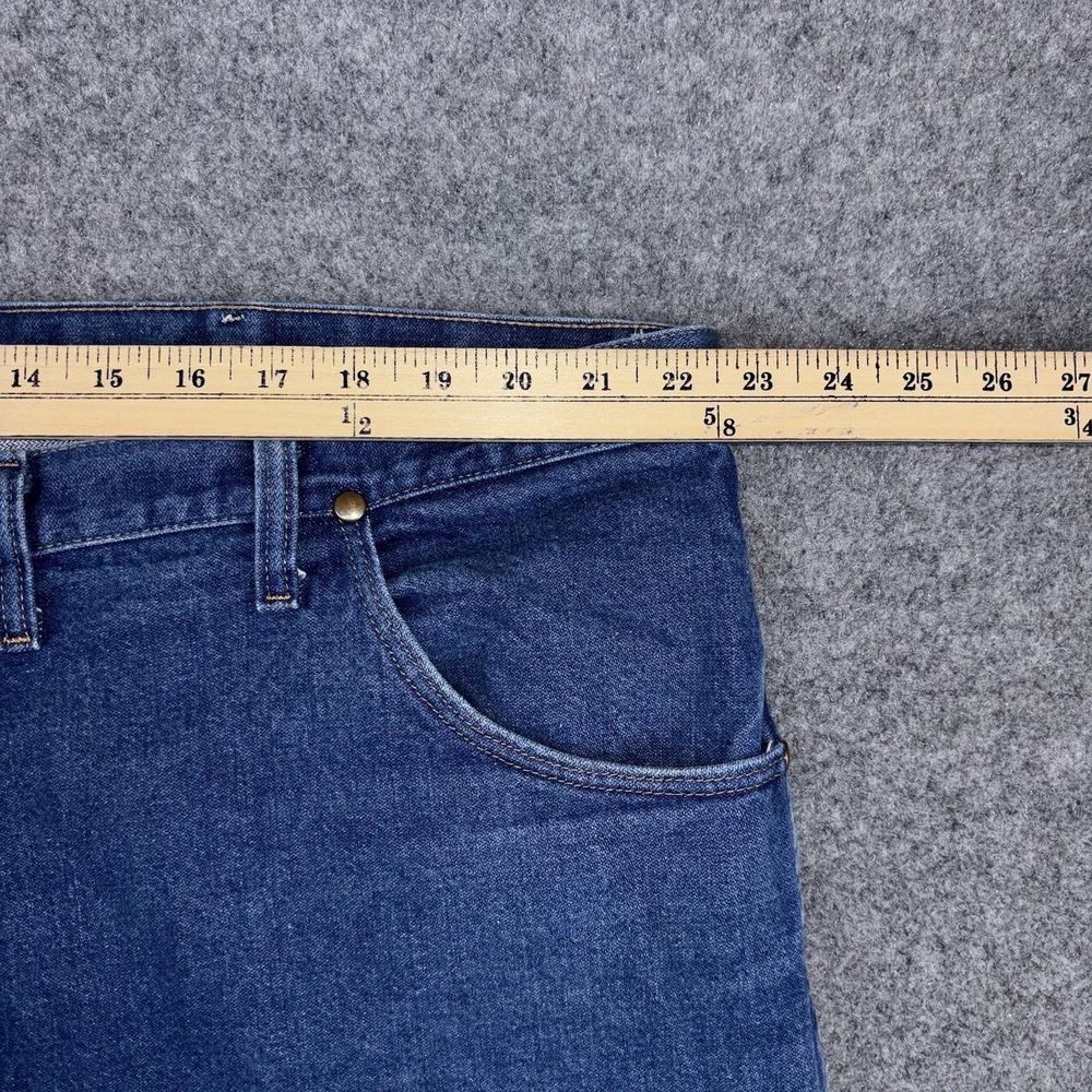 Wrangler 31MWZ Jeans Mens 44x32 Relaxed Fit Straight Leg Blue Denim Western Work - Picture 8 of 12